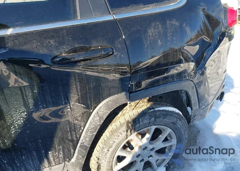 2017 Jeep Cherokee Latitude 4X4 z USA, uszkodzony, nr VIN 1C4PJMCS4HW615756